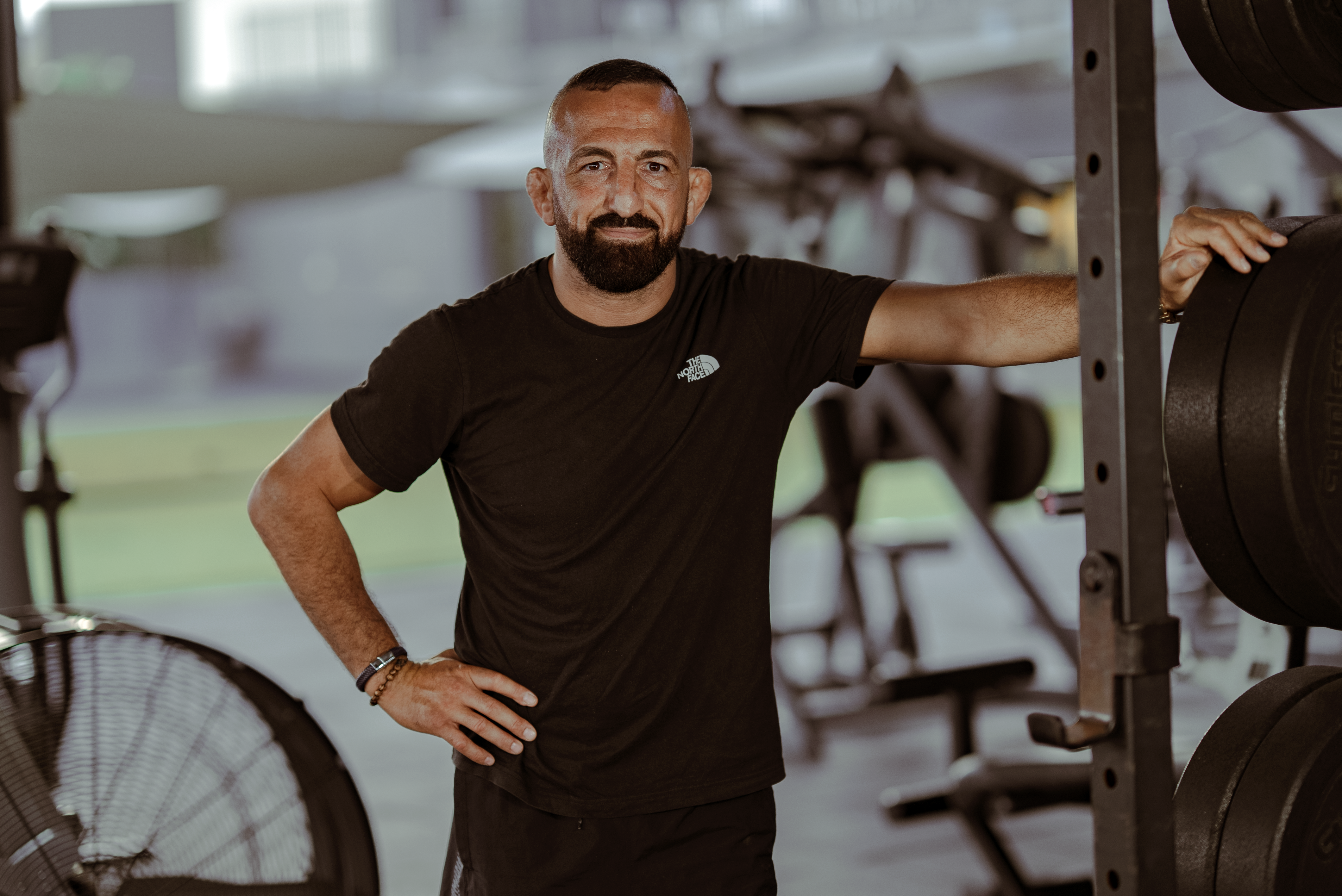 Reza Madaddi - Limit Edge Host